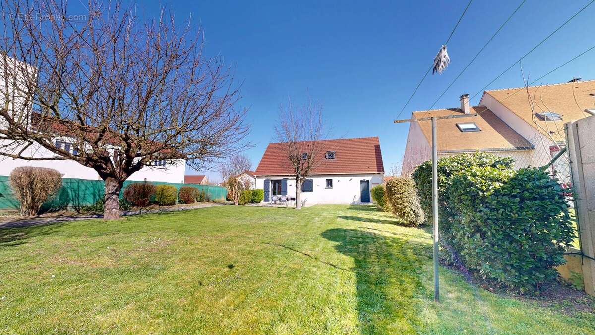 Maison à MAREUIL-LES-MEAUX