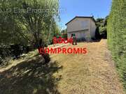 Maison à SAINT-JEAN-BONNEFONDS