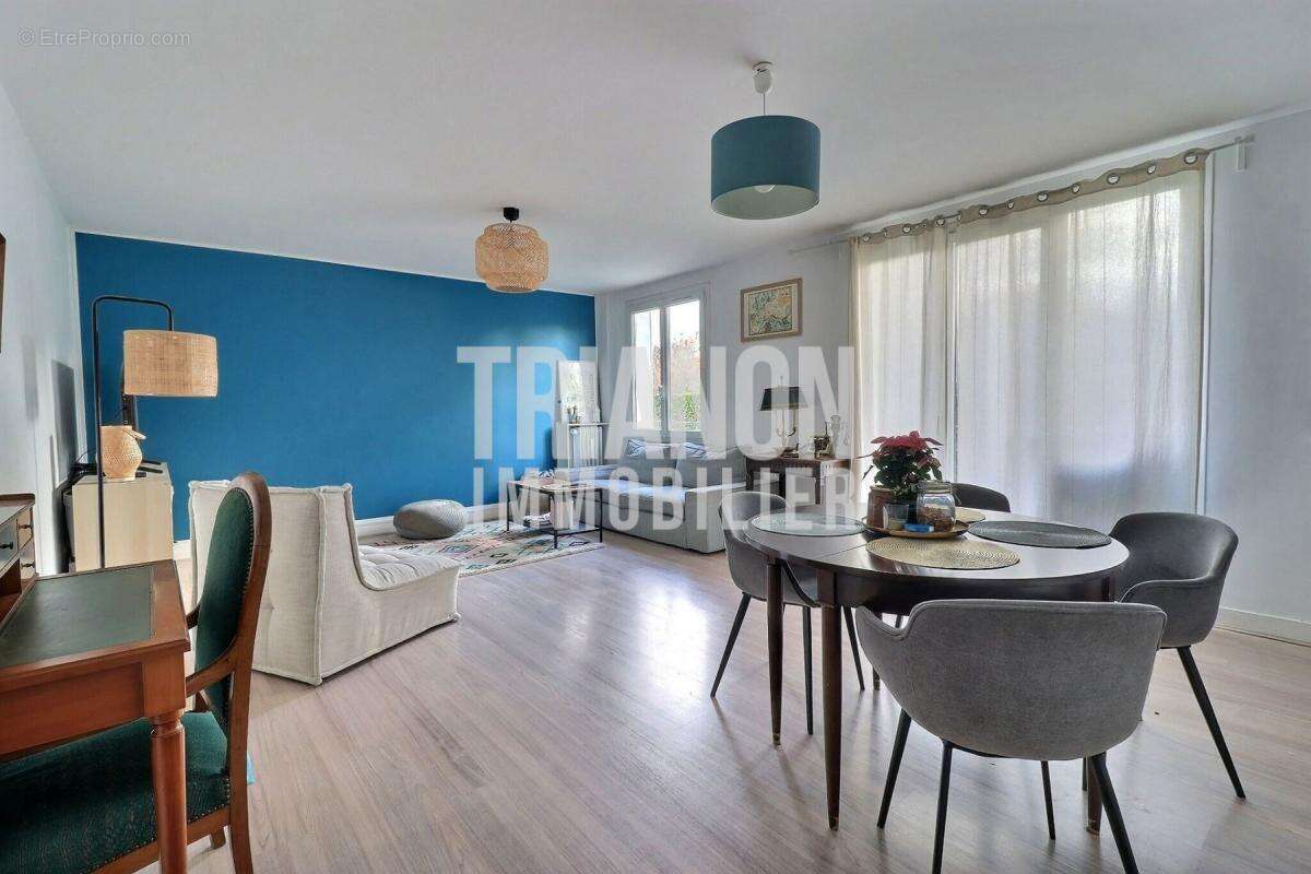 Appartement à CROISSY-SUR-SEINE