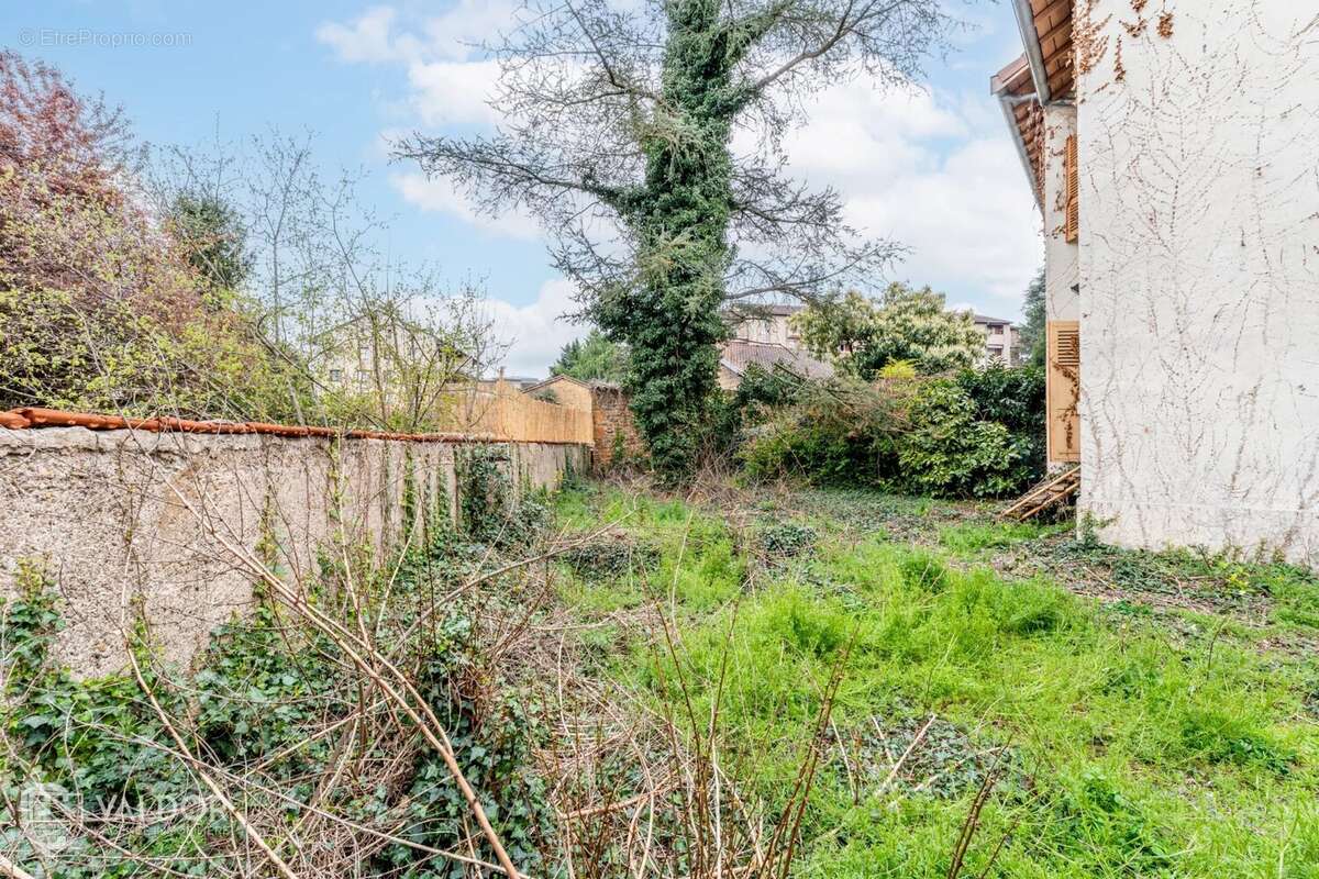 Maison à VILLEFRANCHE-SUR-SAONE