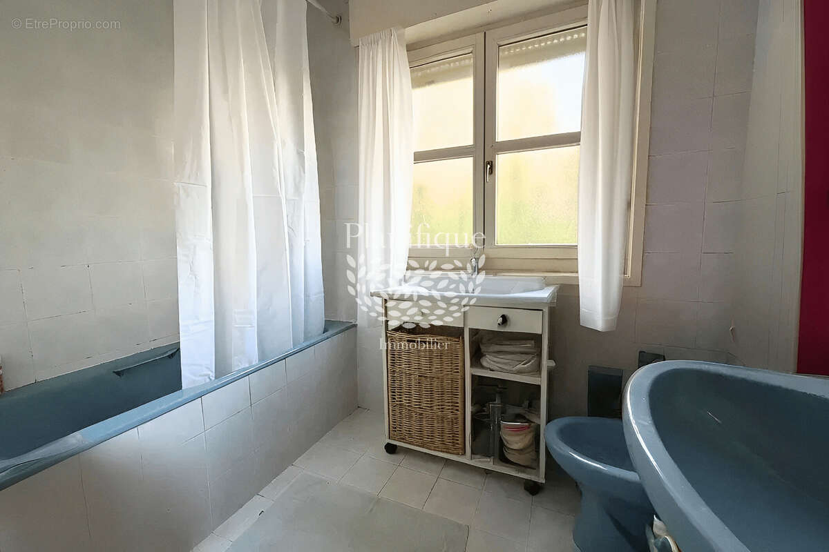 Appartement à DIVONNE-LES-BAINS