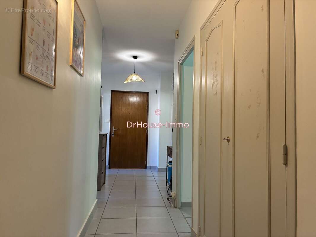 Appartement 71 m² à Peyrins  - photo 42