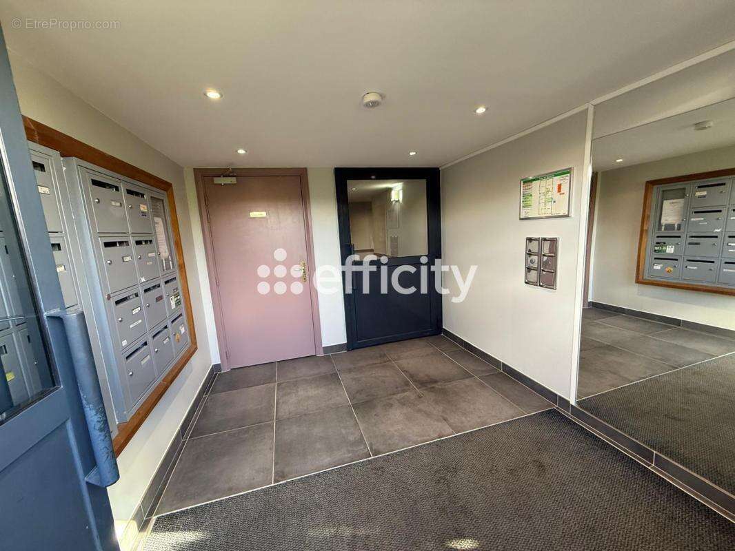 Appartement à SAINT-MAXIMIN