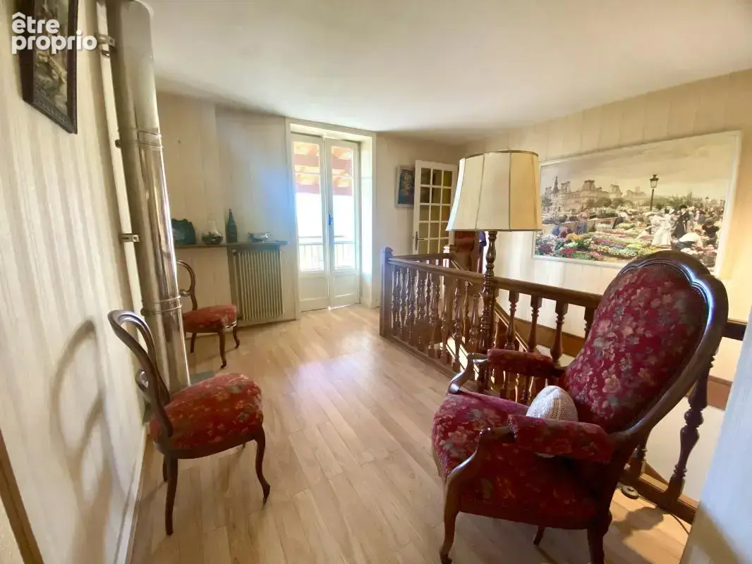 Maison 10 pièces 158 m² à vendre à Coutouvre (42460) - photo 8