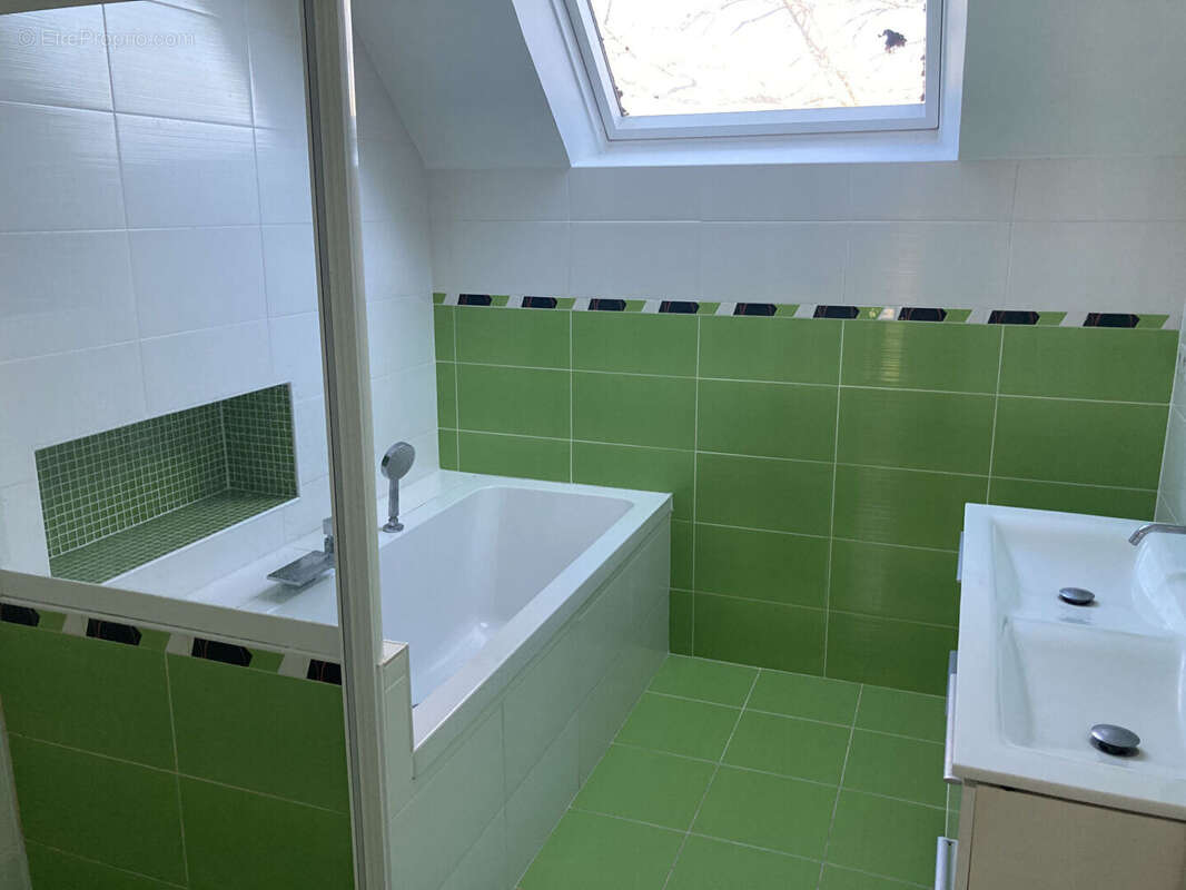 Maison à CONDE-SUR-VESGRE