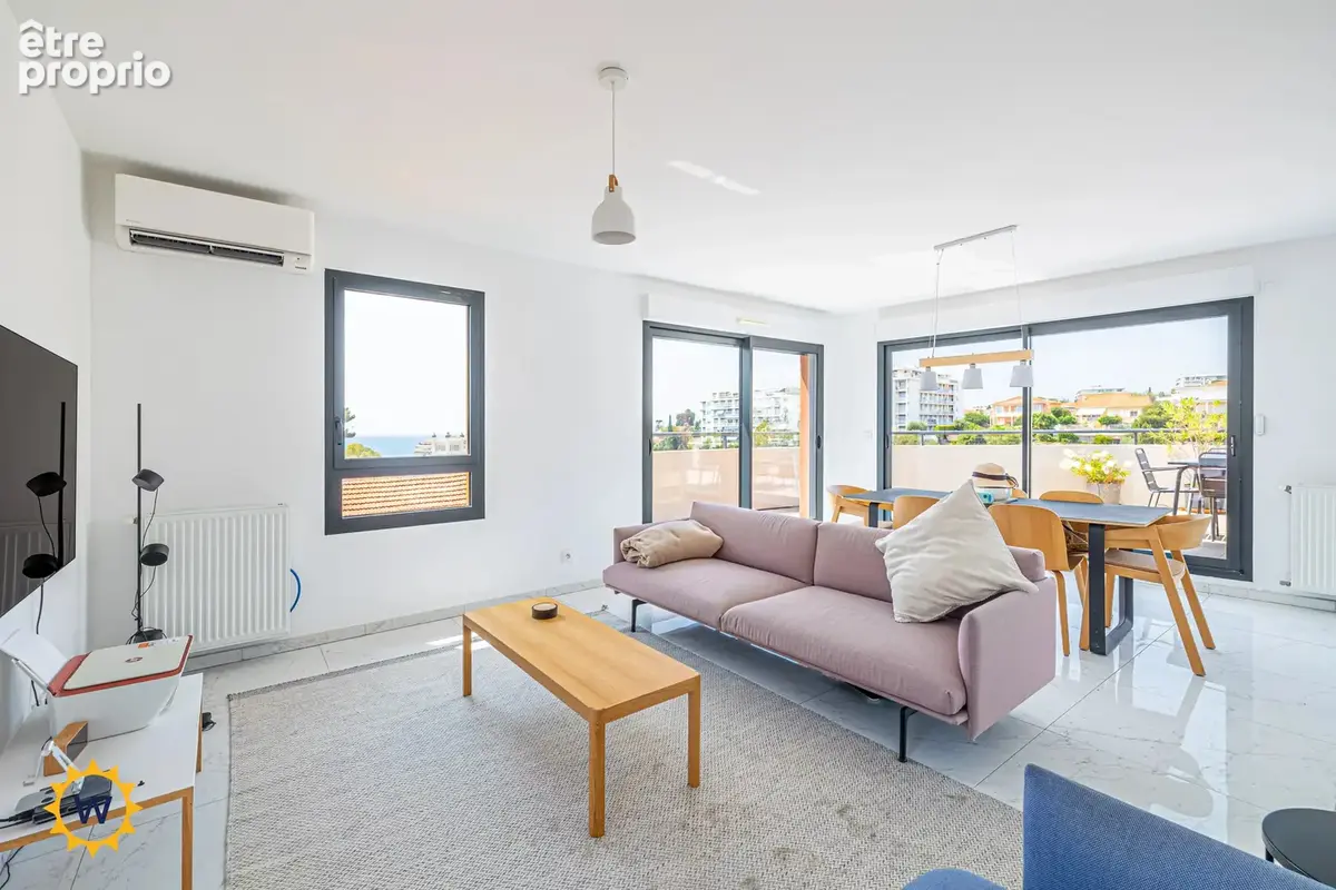 Nice Ouest – Appartement-villa d’exception avec terrasse de 55 m², vue mer et collines - photo 9