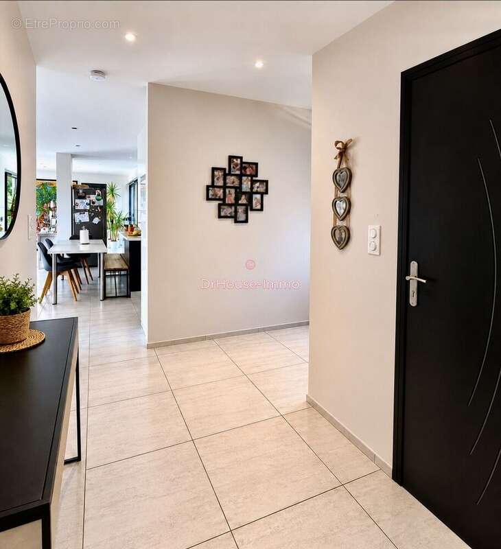 Maison 365 m² à Amilly  - photo 6