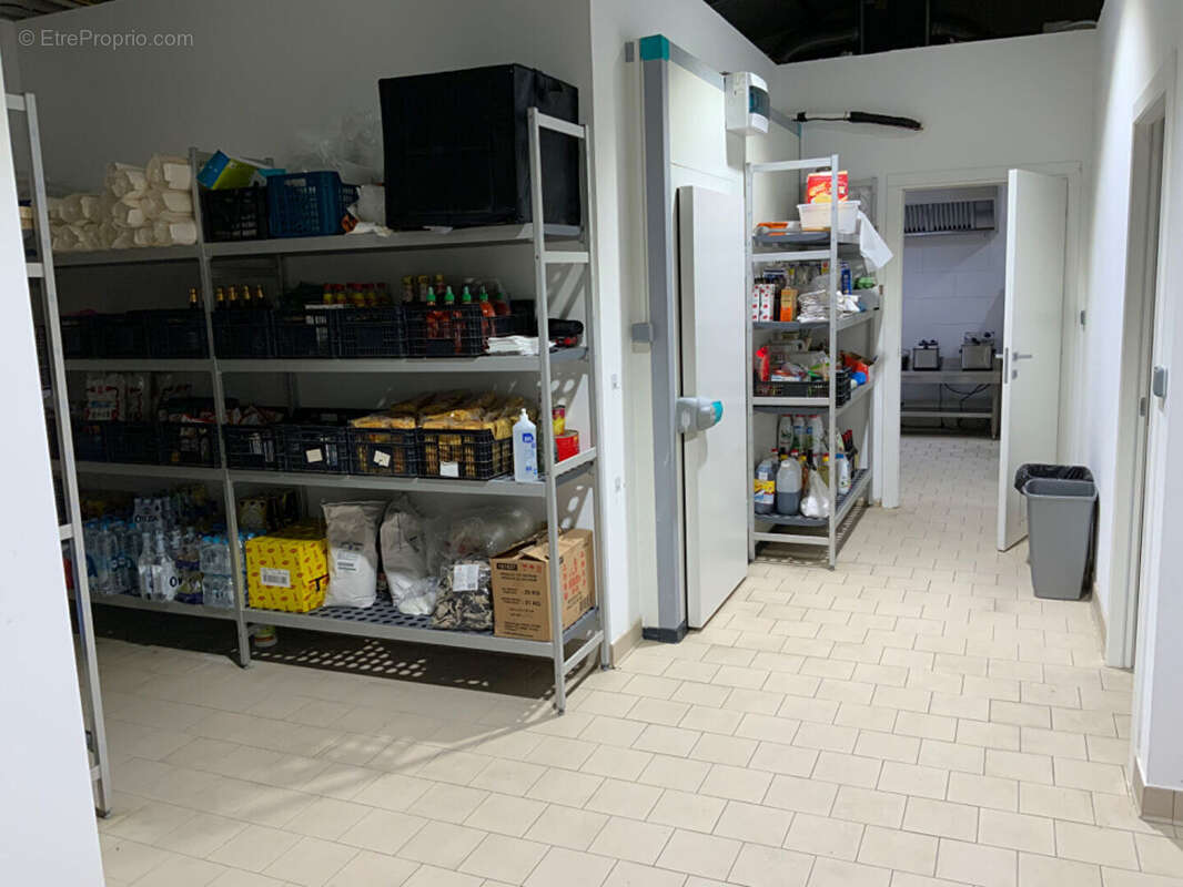 Commerce à LUCCIANA