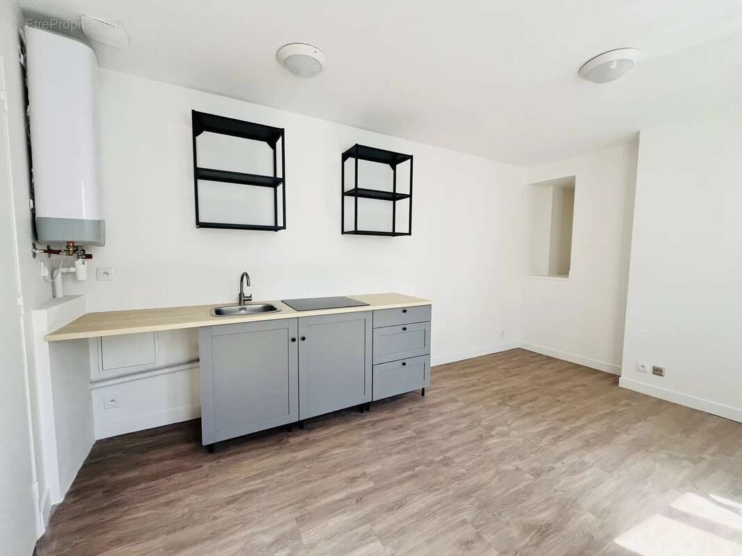 Charmant appartement 2 Pièces à Saint-Louis, Paris 10e - photo 5