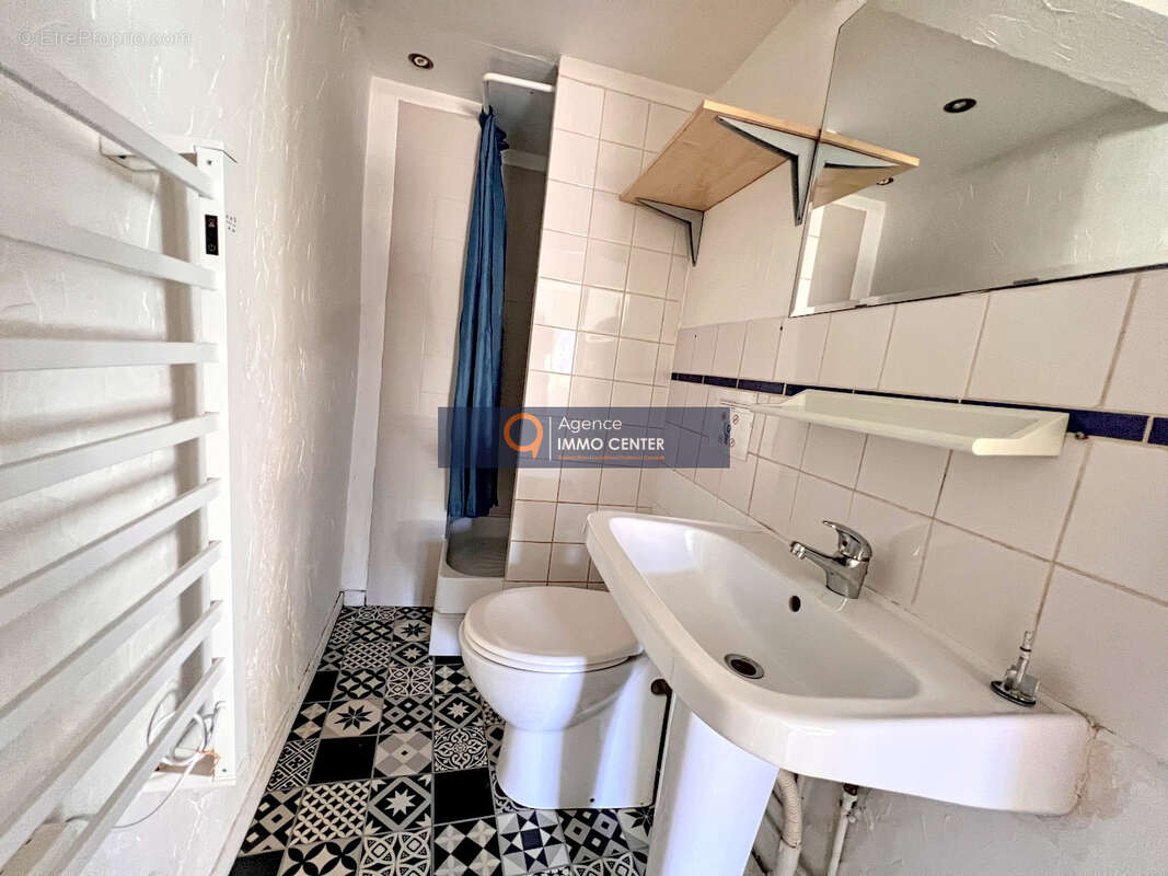 Appartement à LA VALETTE-DU-VAR