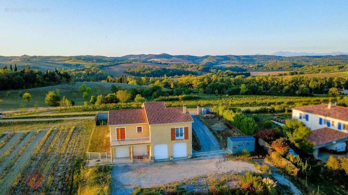 Maison à BELVEZE-DU-RAZES