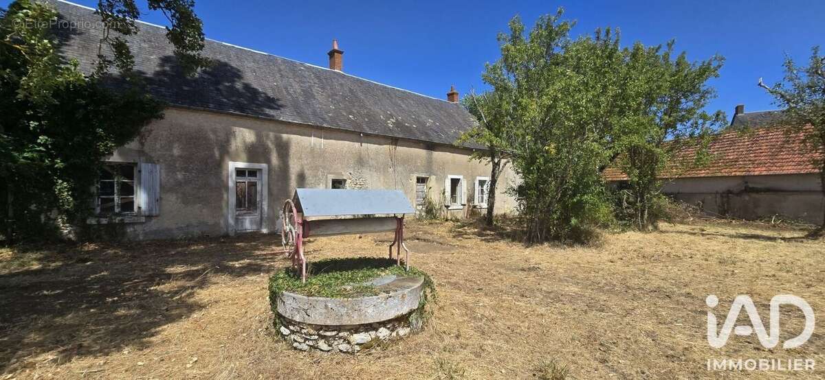Maison 150 m² à Saint-Germain-Des-Bois  - photo 2