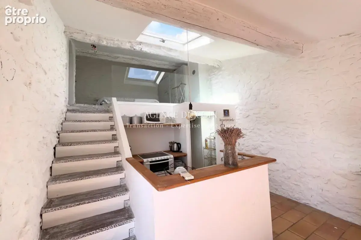 83830 claviers haut var superbe batisse de village a renover - photo 13