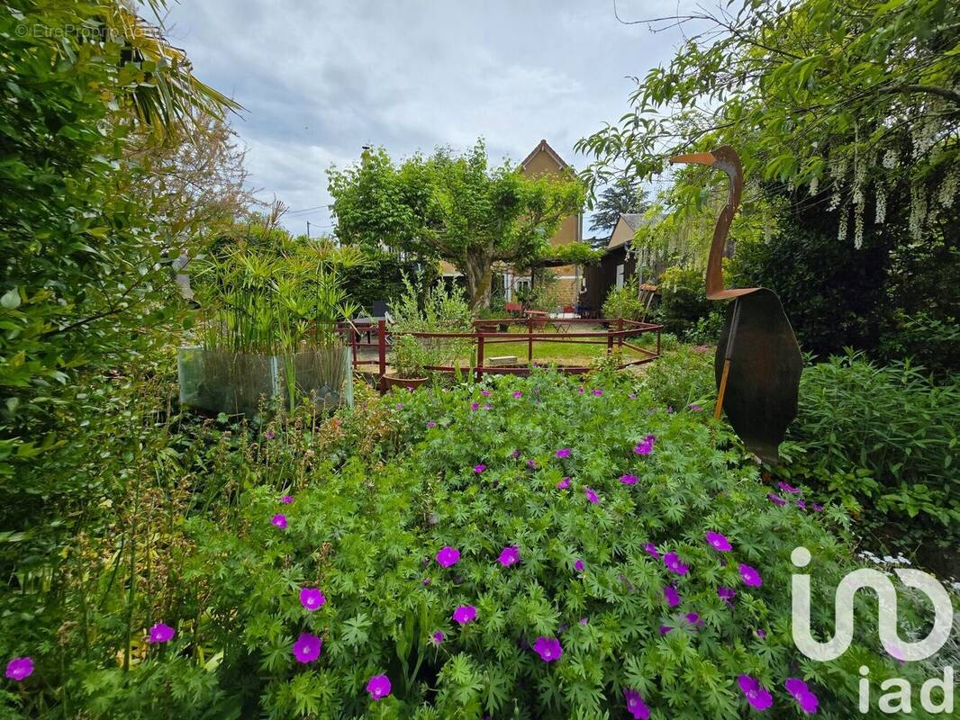 Photo 1 - Maison à BUZANCAIS