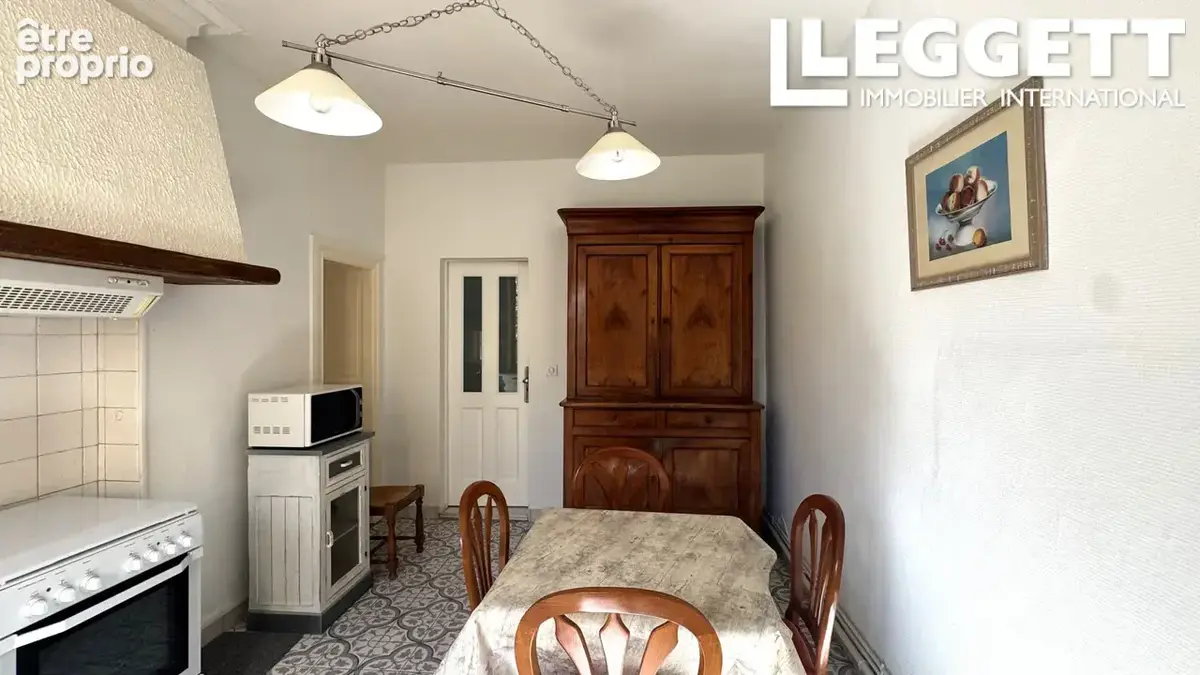 maison de caractère en pierre avec dépendance et potentiel de seconde habitation au coeur d'un village - photo 5