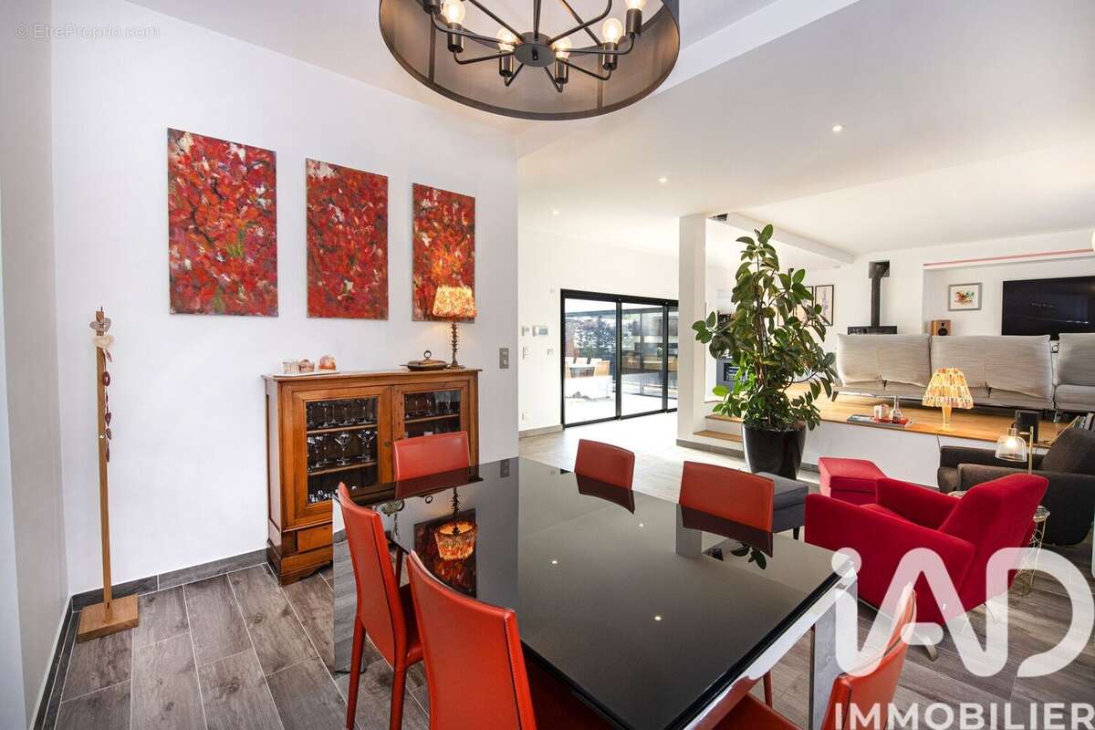 Photo 3 - Maison à SAINT-MAUR-DES-FOSSES