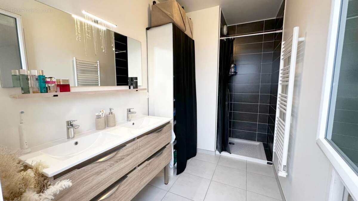 Appartement à ANNEMASSE