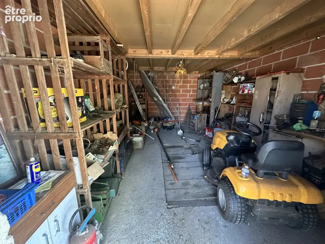 Maison de 196 m² avec double garage et atelier - photo 14