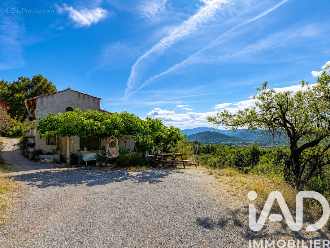 Photo 1 - Maison à PUGET-VILLE