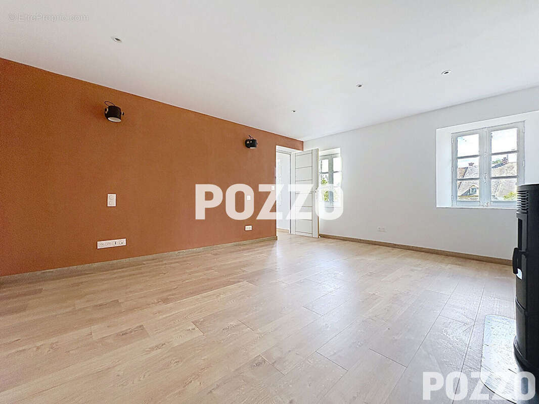 Maison entièrement rénovée avec du terrain et des dépendances proche Bréhal (50290) - photo 8