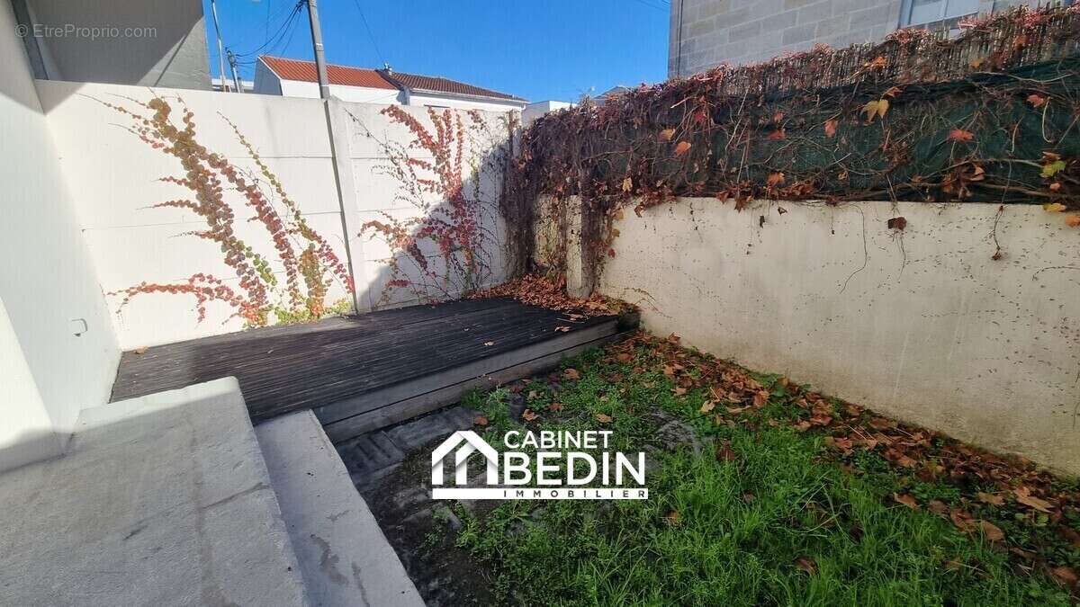 Appartement à BORDEAUX