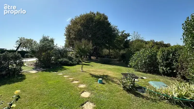 Maison de plain-pied à vendre 4 pièces BERGERAC (24) - terrain 2184 m2 - piscine - photo 5