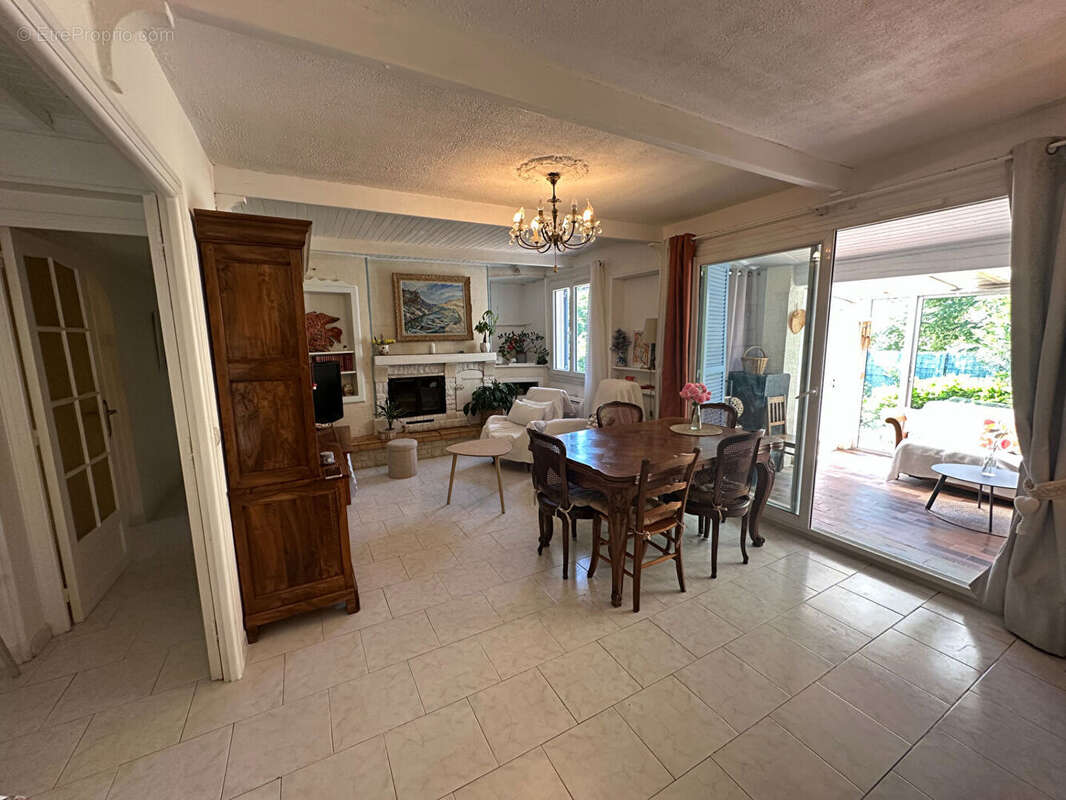 Maison à PERTUIS