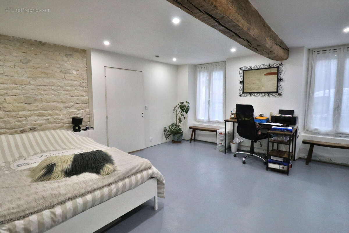 Maison à AUXON