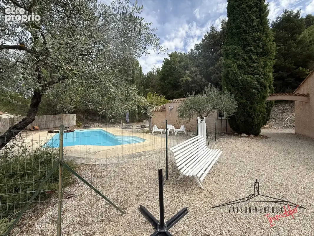 Villa plain-pied avec piscine dans environnement privilégié - photo 2