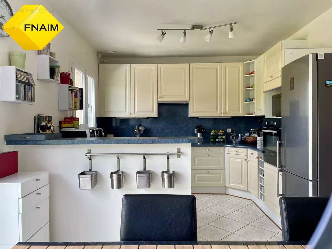 Maison à SAULX-LES-CHARTREUX