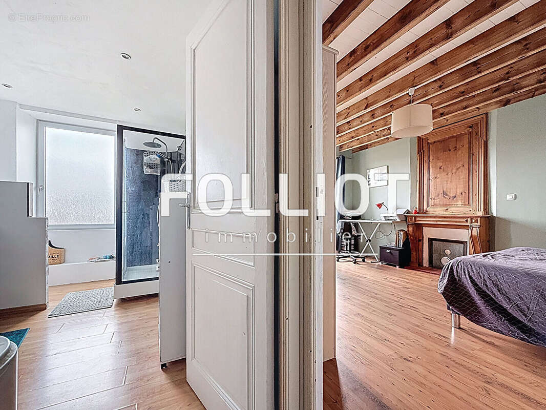 Maison à FIERVILLE-LES-MINES