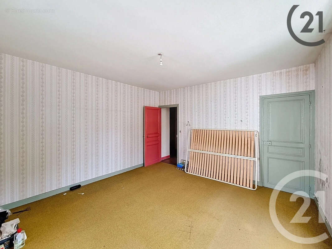 Maison à BRIE-COMTE-ROBERT