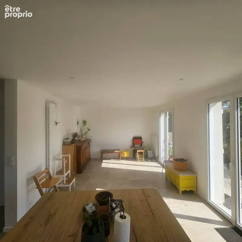 Maison au calme sur 3300 m2 de terrain arboré - photo 9