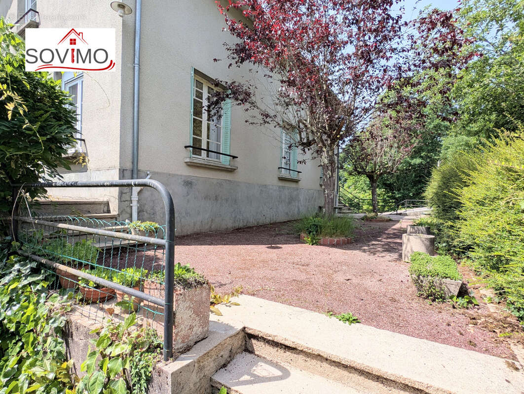 Maison à SAINT-CHRISTOPHE