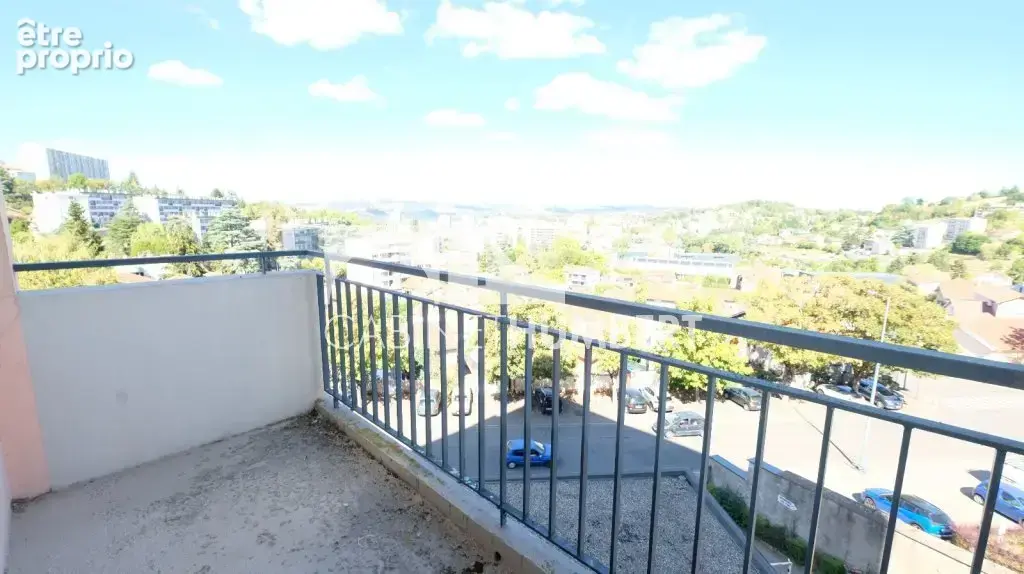 Appartement 6 pièces 158 m² à vendre à Saint-Etienne (42000) - photo 2