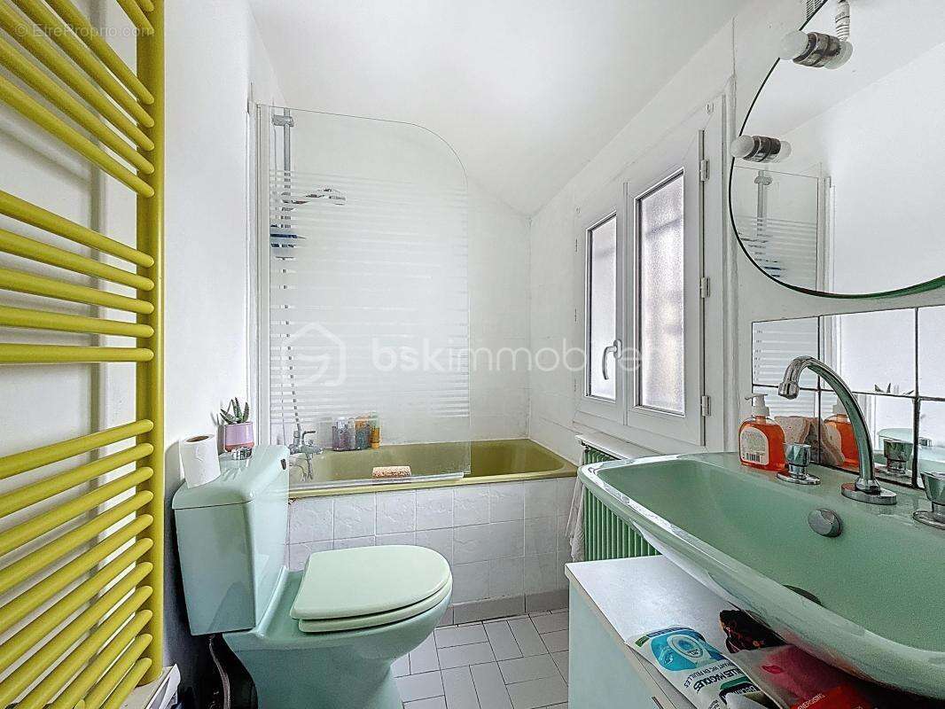 Maison à SARTROUVILLE