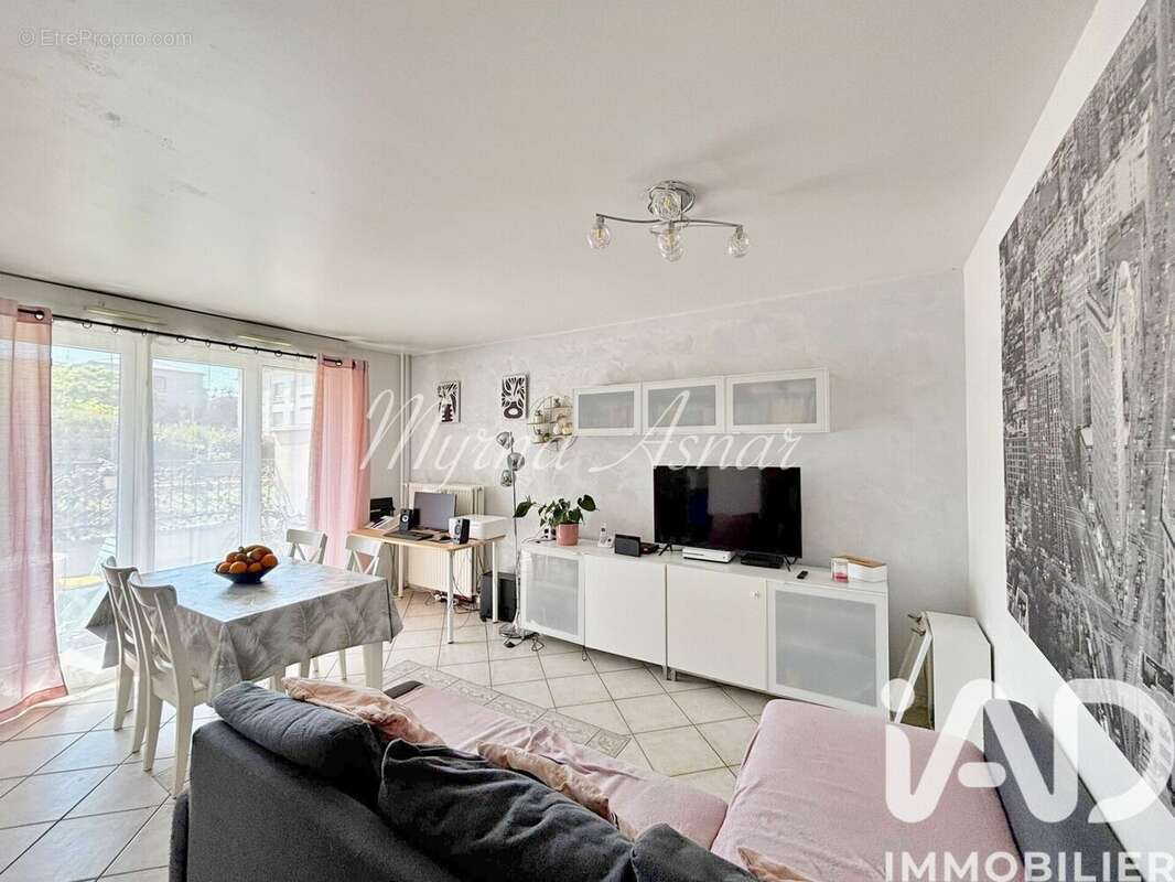 Photo 4 - Appartement à COURCOURONNES