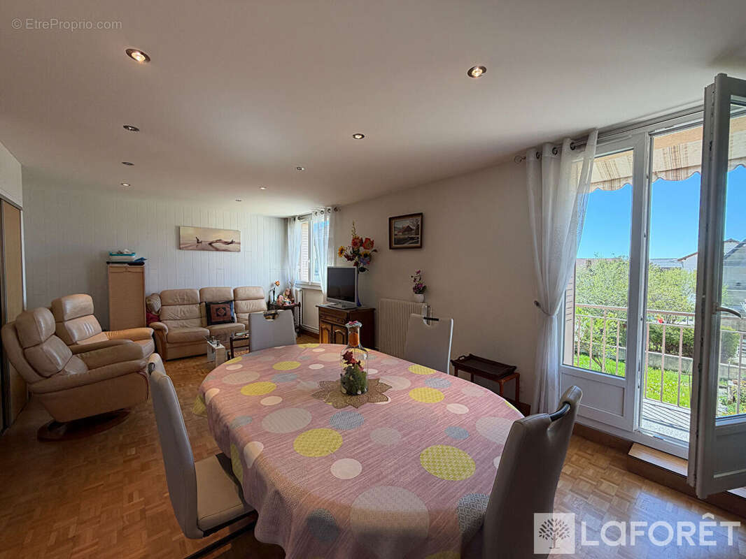 Appartement à PONTARLIER