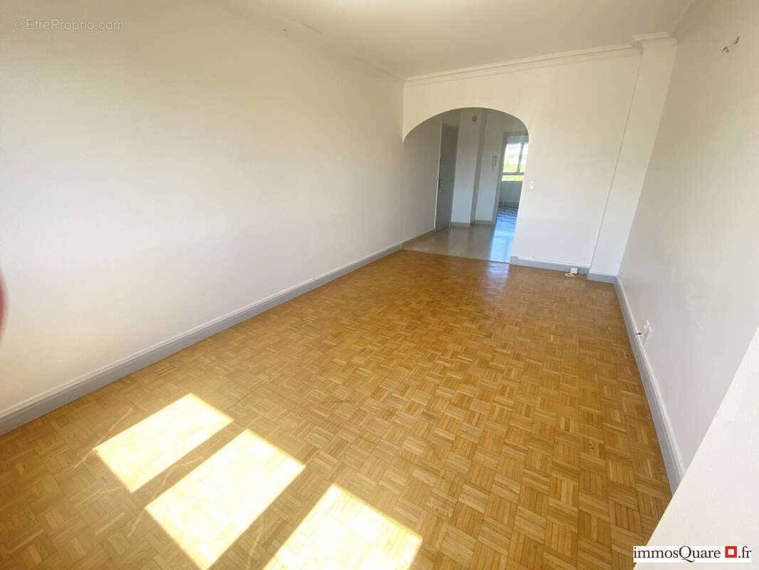 Appartement à LYON-8E