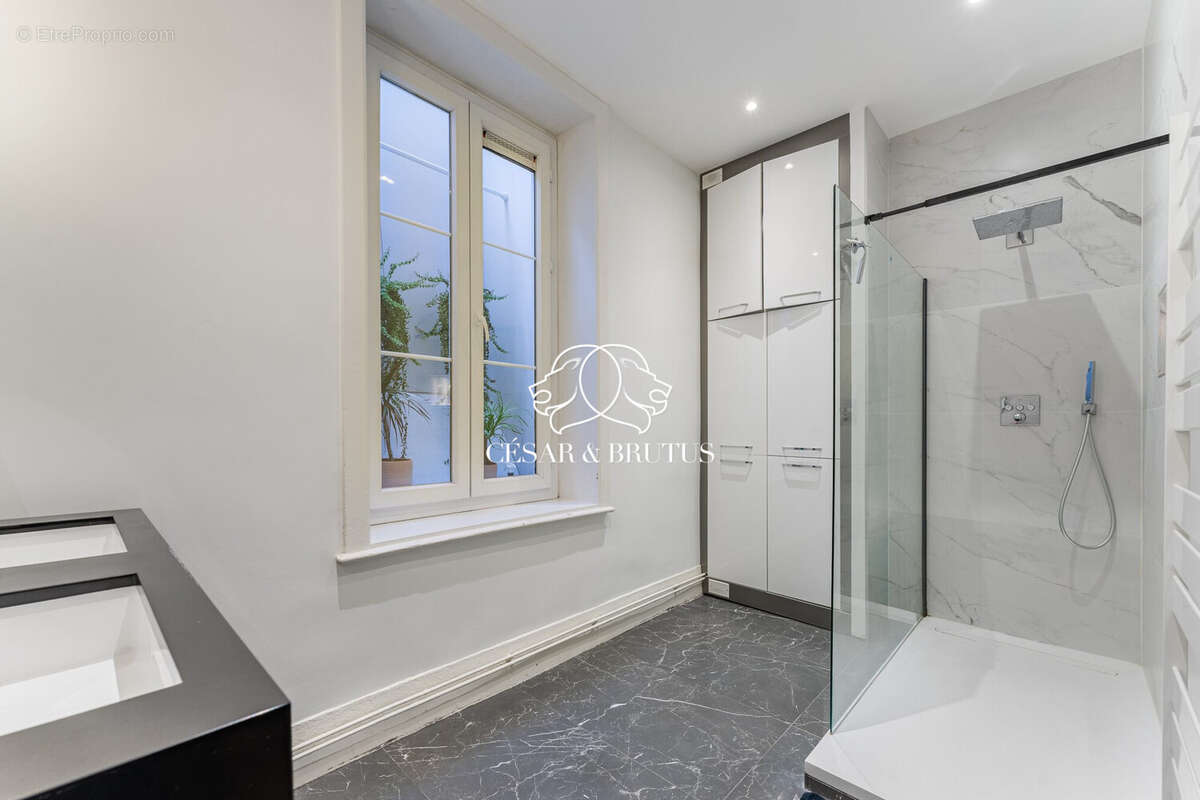 Appartement à LYON-2E