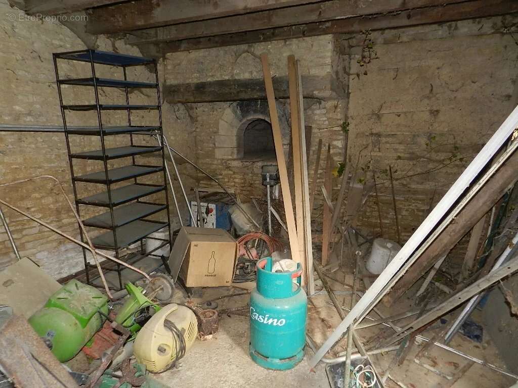 Maison à SAINT-PIERRE-SUR-DIVES