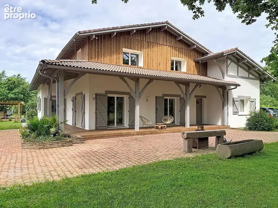 Maison à PARENTIS-EN-BORN