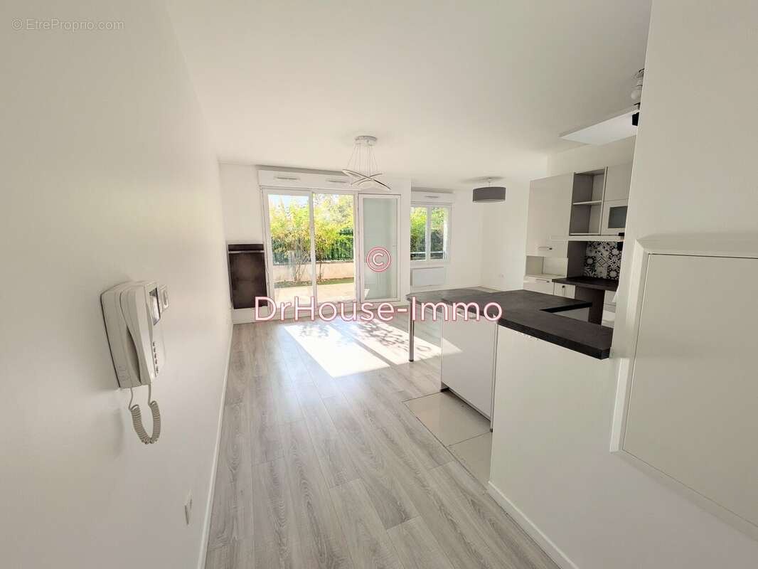 Appartement à VERNOUILLET