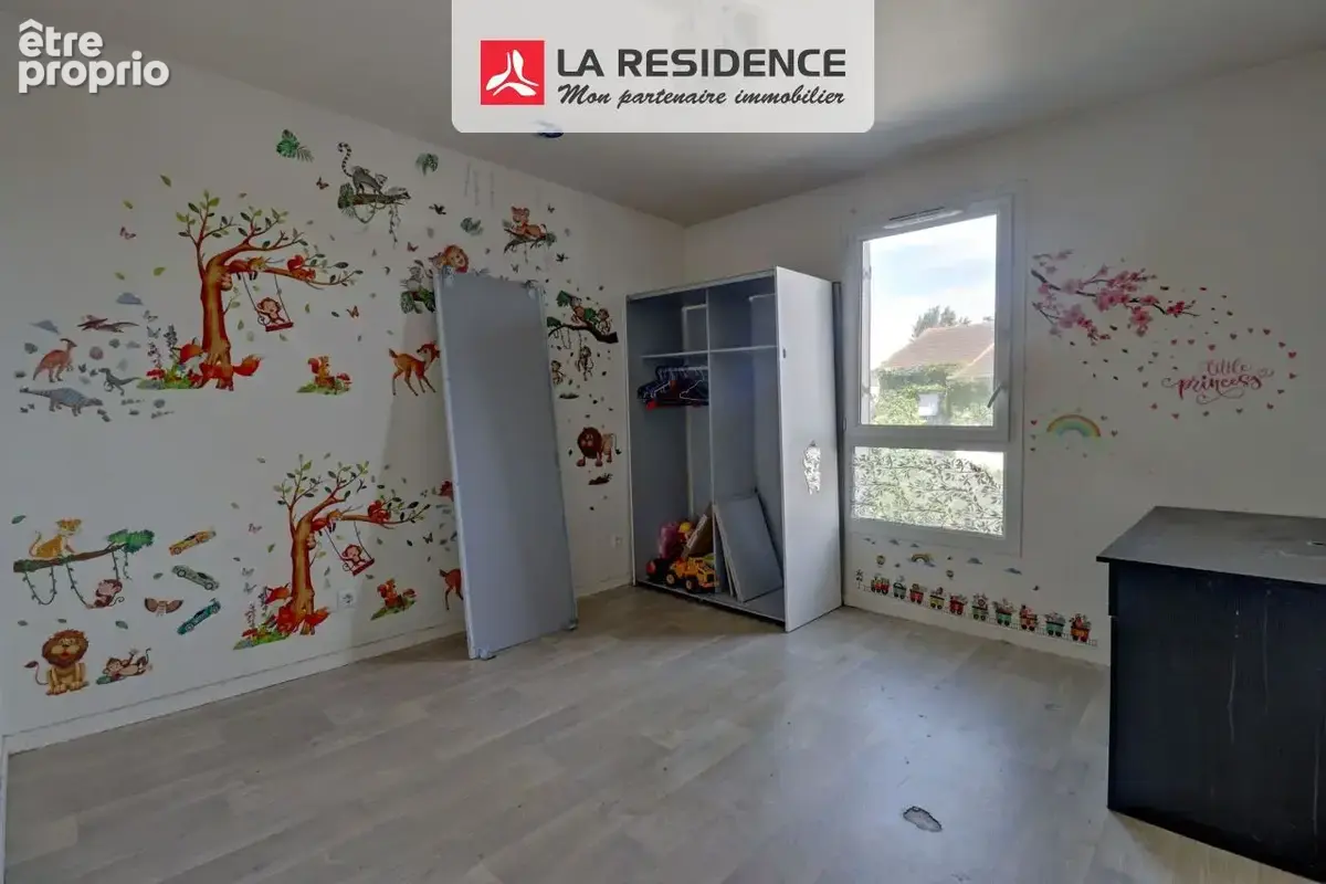 Appartement 44 m² à Acheres  - photo 4