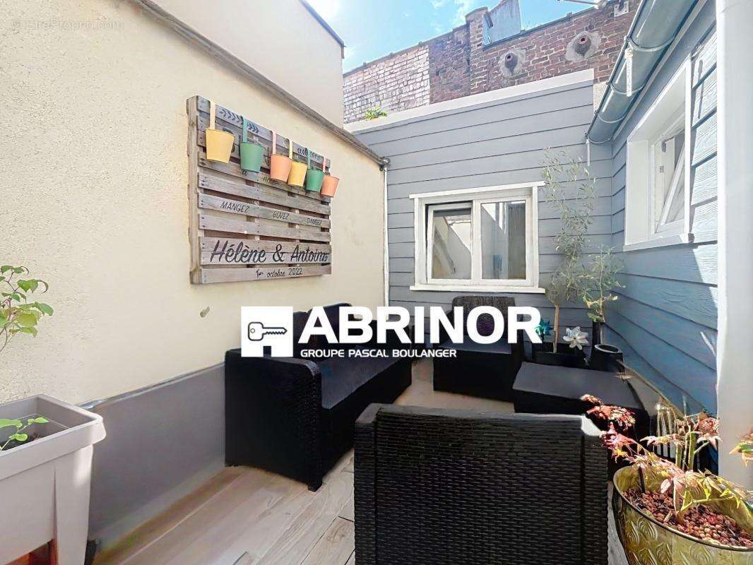 Maison 1930 de 91.5 m² habitables - 3 chambres et terrasse. - Métro à 12 minutes - photo 5