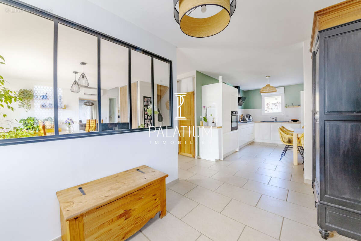 Maison à GREOUX-LES-BAINS