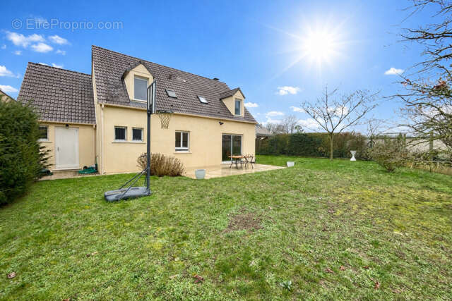 Maison à MARCOUSSIS