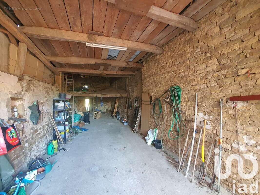 Photo 8 - Maison à VERNOIS-SUR-MANCE