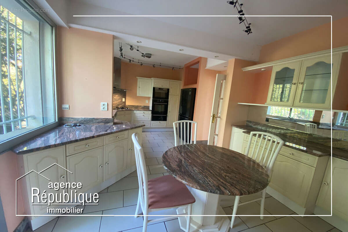 Photo 3 - Maison à NUITS-SAINT-GEORGES