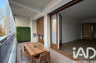 Photo 1 - Appartement à L'HAY-LES-ROSES